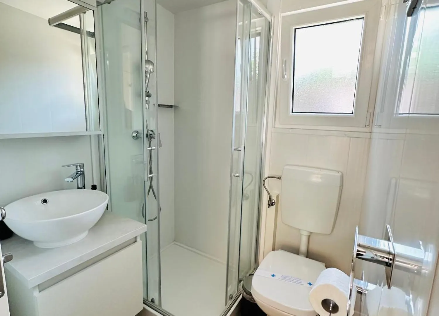 ביוגראד נה מורו Mobilhome Luna II אתר קמפינג